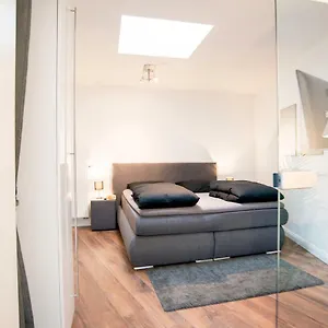 White Lofty Und White Düsseldorf